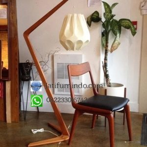 Kursi Cafe Minimalis Jati Resto Klasik, Kursi Cafe Minimalis, kursi cafe murah, kursi cafe klasik, kursi cafe jati minimalis, kursi ayaman, kursi rotan, kursi cafe jati rotan, kursi besi, kursi bar, kursi bar industrial, kursi bar rotan, kursi bar minimalis, meja kursi cafe minimalis, meja kursi cafe outdor, kursi cafe jepara, kursi cafe vintage