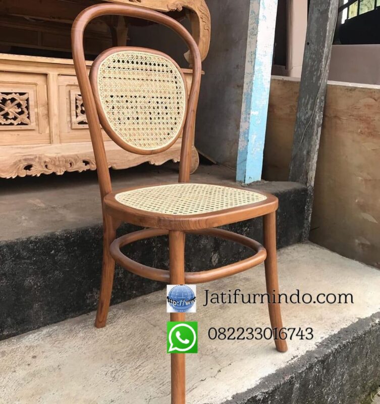 Kursi Cafe Minimalis Sandar Rotan, Kursi Cafe Minimalis, kursi cafe murah, kursi cafe klasik, kursi cafe jati minimalis, kursi ayaman, kursi rotan, kursi cafe jati rotan, kursi besi, kursi bar, kursi bar industrial, kursi bar rotan, kursi bar minimalis, meja kursi cafe minimalis, meja kursi cafe outdor, kursi cafe jepara, kursi cafe vintage