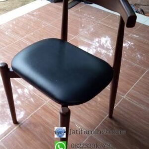 Kursi Cafe Tanduk Minimalis Modern, Kursi Cafe Minimalis, kursi cafe murah, kursi cafe klasik, kursi cafe jati minimalis, kursi ayaman, kursi rotan, kursi cafe jati rotan, kursi besi, kursi bar, kursi bar industrial, kursi bar stainlis, kursi bar rotan, kursi bar minimalis, meja kursi cafe minimalis, meja kursi cafe outdor, kursi cafe jepara, kursi cafe vintage