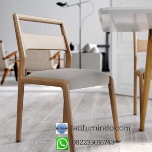 Kursi Makan Cafe Kayu Sungkai, Kursi Cafe Minimalis, kursi cafe murah, kursi cafe klasik, kursi cafe jati minimalis, kursi ayaman, kursi rotan, kursi cafe jati rotan, kursi besi, kursi bar, kursi bar industrial, kursi bar stainlis, kursi bar rotan, kursi bar minimalis, meja kursi cafe minimalis, meja kursi cafe outdor, kursi cafe jepara, kursi cafe vintage