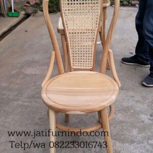 Kursi Cafe Minimalis, kursi cafe murah, kursi cafe klasik, kursi cafe jati minimalis, kursi ayaman, kursi rotan, kursi cafe jati rotan, kursi besi, kursi bar, kursi bar industrial, kursi bar stainlis, kursi bar rotan, kursi bar minimalis, meja kursi cafe minimalis, meja kursi cafe outdor, kursi cafe jepara, kursi cafe vintage, kursi cafe unik, kursi cafe kayu sungkai