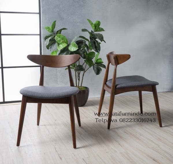 Kursi Makan Cafe Vintage Terbaru, kursi cafe minimalis, kursi cafe murah, kursi cafe klasik, kursi cafe jati minimalis, kursi ayaman, kursi rotan, kursi cafe jati rotan, kursi besi, kursi bar, kursi bar industrial, kursi bar stainlis, kursi bar rotan, kursi bar minimalis, meja kursi cafe minimalis, meja kursi cafe outdor, kursi cafe jepara, kursi cafe vintage, kursi cafe unik, kursi cafe kayu sungkai